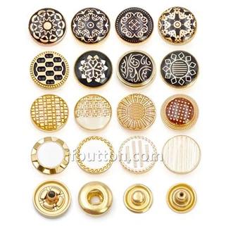 Tryk på studs til tøj